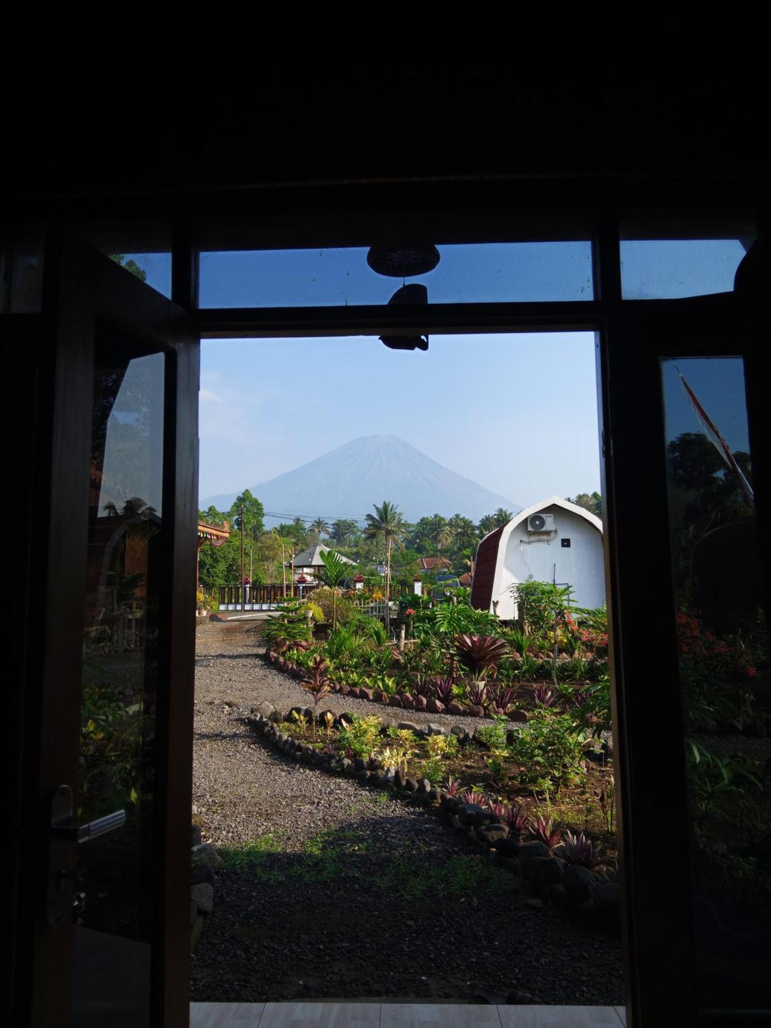 Indah Damai Cottages Sidomukti Exterior photo