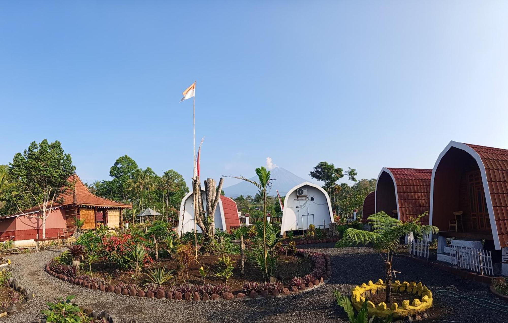 Indah Damai Cottages Sidomukti Exterior photo