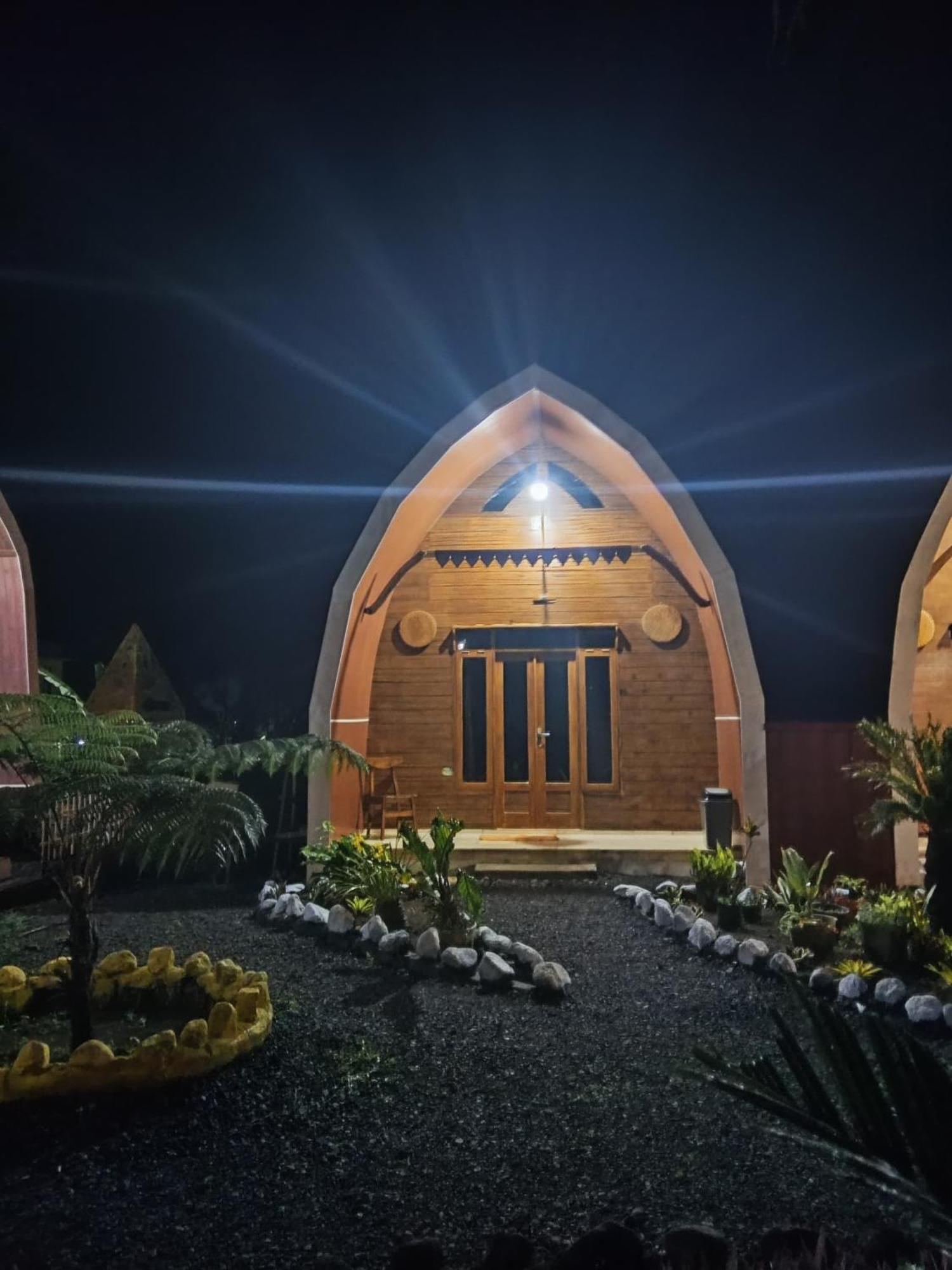 Indah Damai Cottages Sidomukti Exterior photo