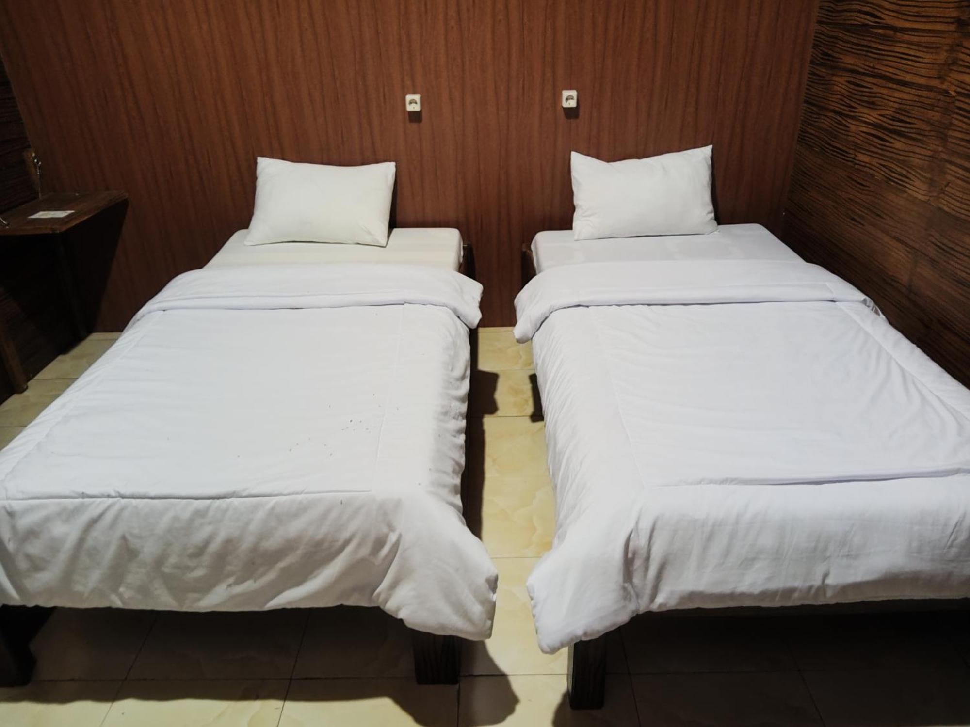 Indah Damai Cottages Sidomukti Room photo