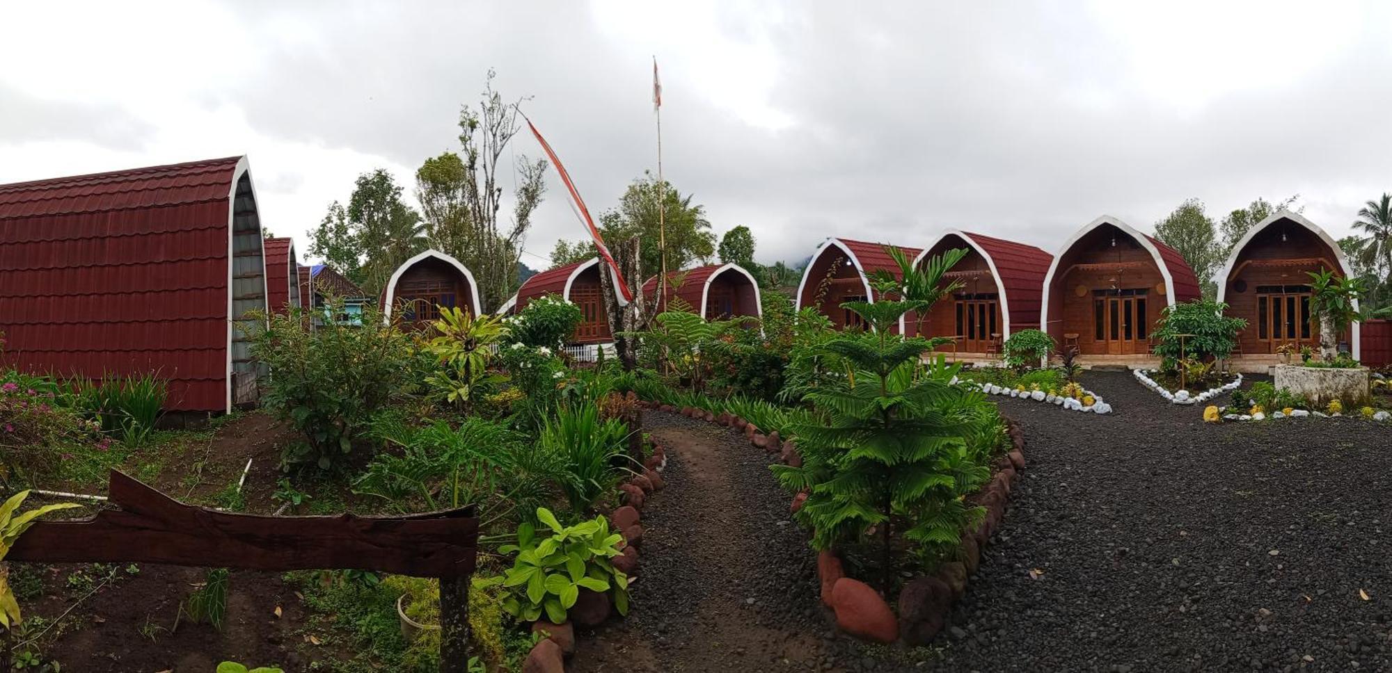Indah Damai Cottages Sidomukti Exterior photo